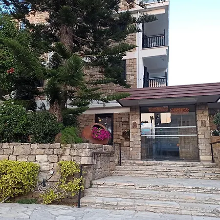 Hotel Dionysos 3*