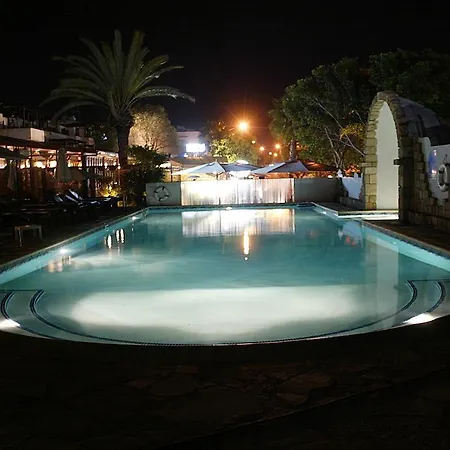 Hotel Dionysos 3*